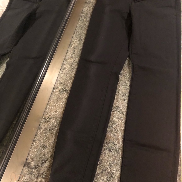 J BRAND skinny black jeans. Size 25 - Picture 2 of 3